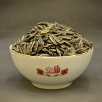 تخمه کانادایی