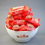 ویفر کرمدار شکلاتی (فندوقی)